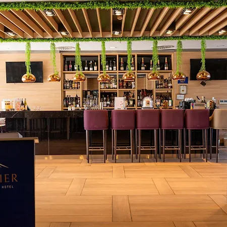 Premier Airport