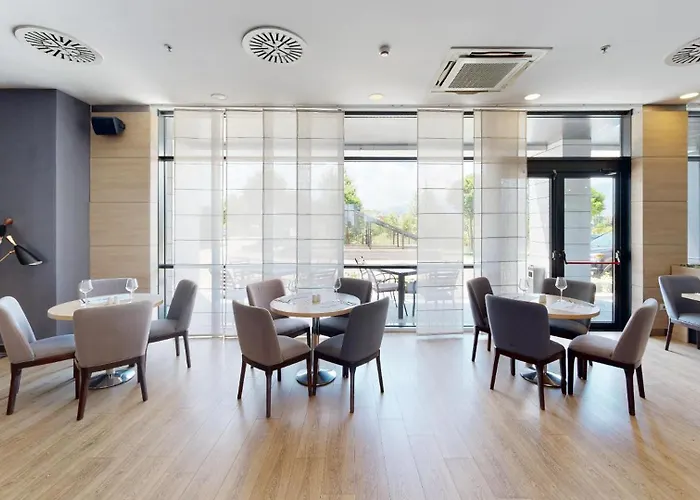 Premier Sofia Airport Hotel