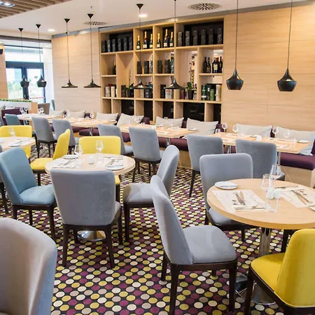 Premier Airport 4* Sofia